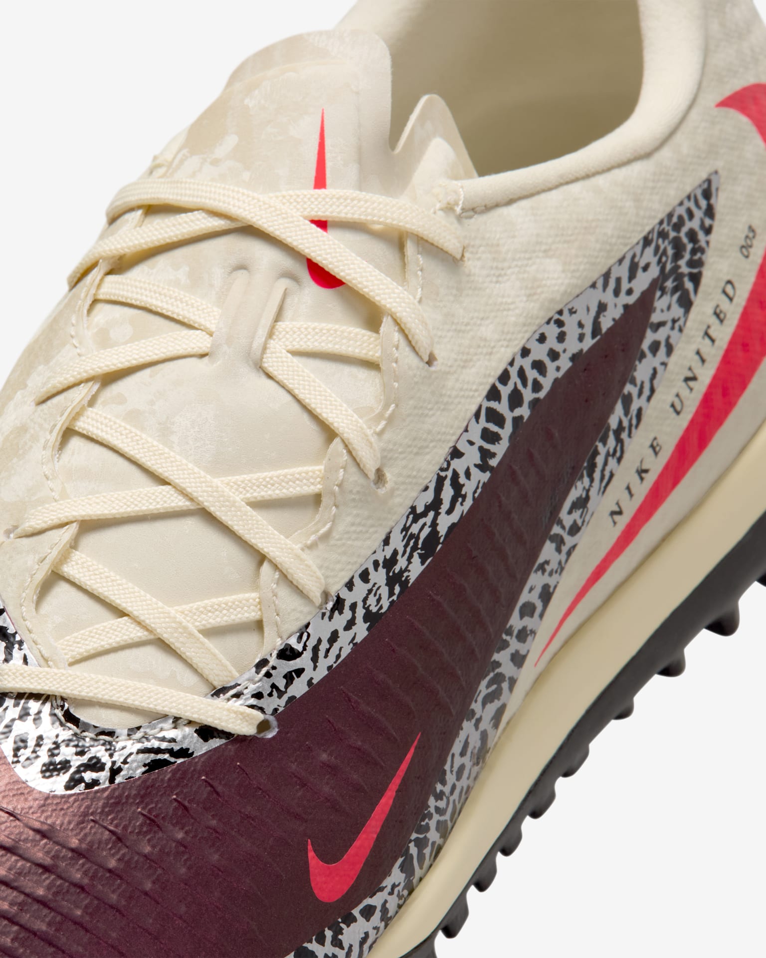 NIKE公式】ナイキ ユナイテッド ファントム 6 LOW アカデミー ターフ